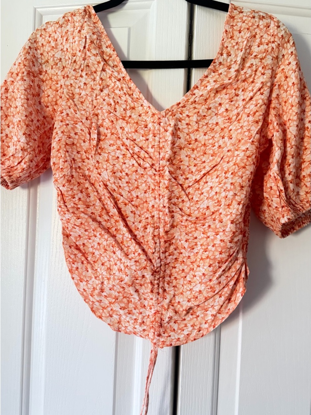 H&M Orange Floral V-Neck Tie-Front Blouse
